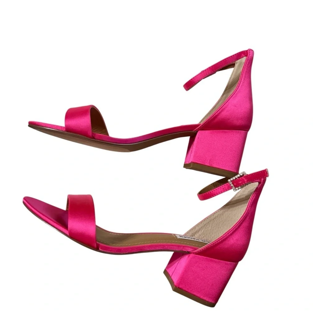 Steve Madden Irenee Hot Pink Satin Heels · Size 9 - Picture 4 of 7
